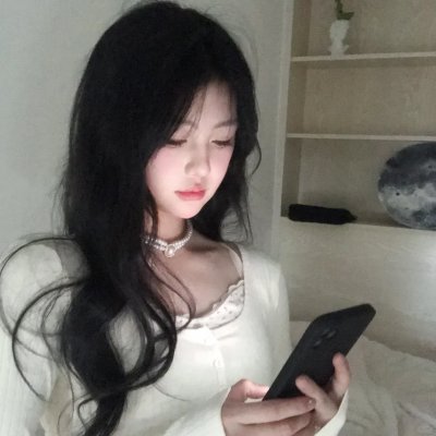 男人女人向前走